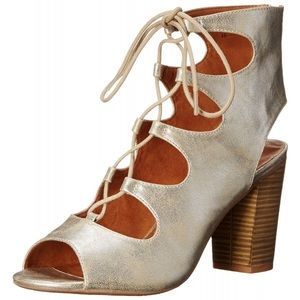 BC Vivacious Silver Metallic chunky heel shoes